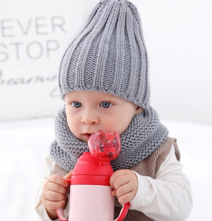 Bonnet chaud en laine pour bébé avec écharpe - Petit Balthazar